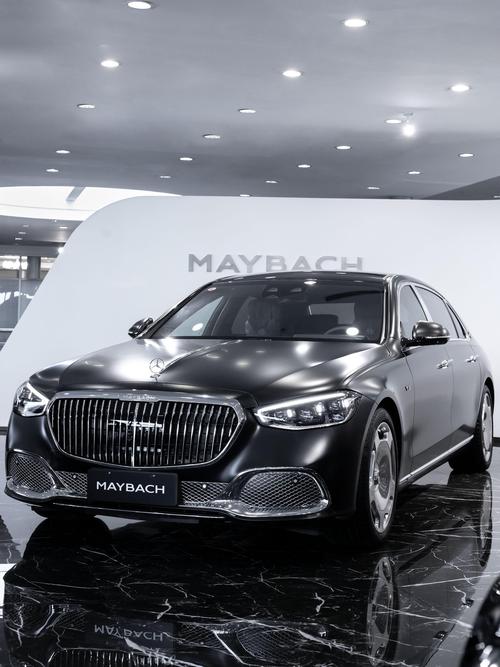 重庆257岚图汽车的售后服务让用户无忧出行，迈巴赫未来的豪华车趋势